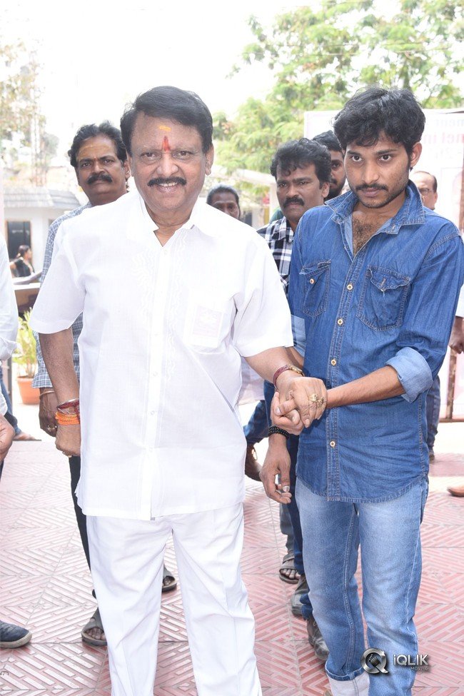 Telugu-Film-Chamber-Directors-Election-Stills